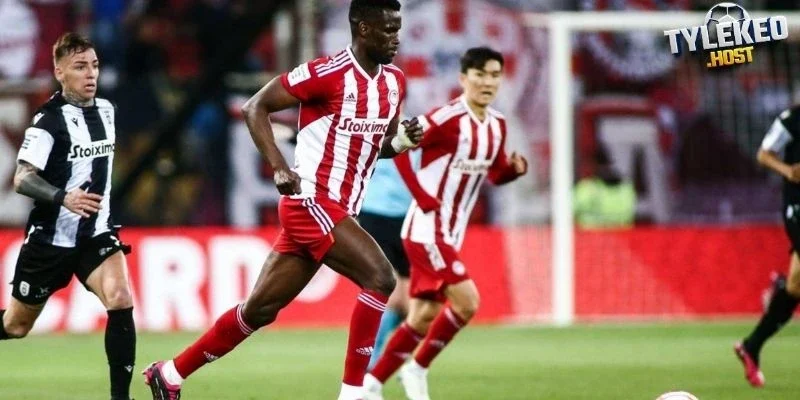 Đánh giá phong độ cặp đấu trước giờ tranh tài