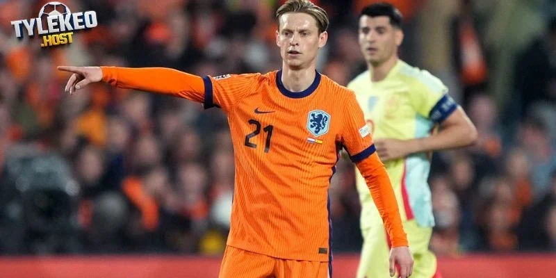 De Jong Về Barcelona, MU Và Chelsea Tranh Giành Carlos Baleba