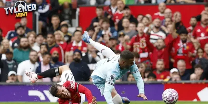 Manchester United kiểm soát trận đấu tốt