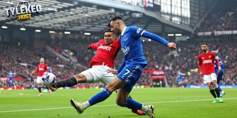 Thực trạng thúc đẩy MU chi 200 tr săn Essien 2.0