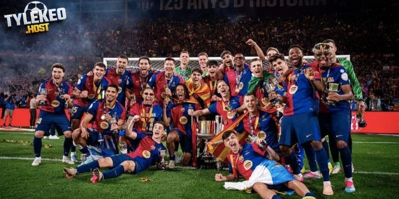 Bão chấn thương giúp Barca lộ ngọc quý, Liverpool vượt Chelsea vụ Camavinga